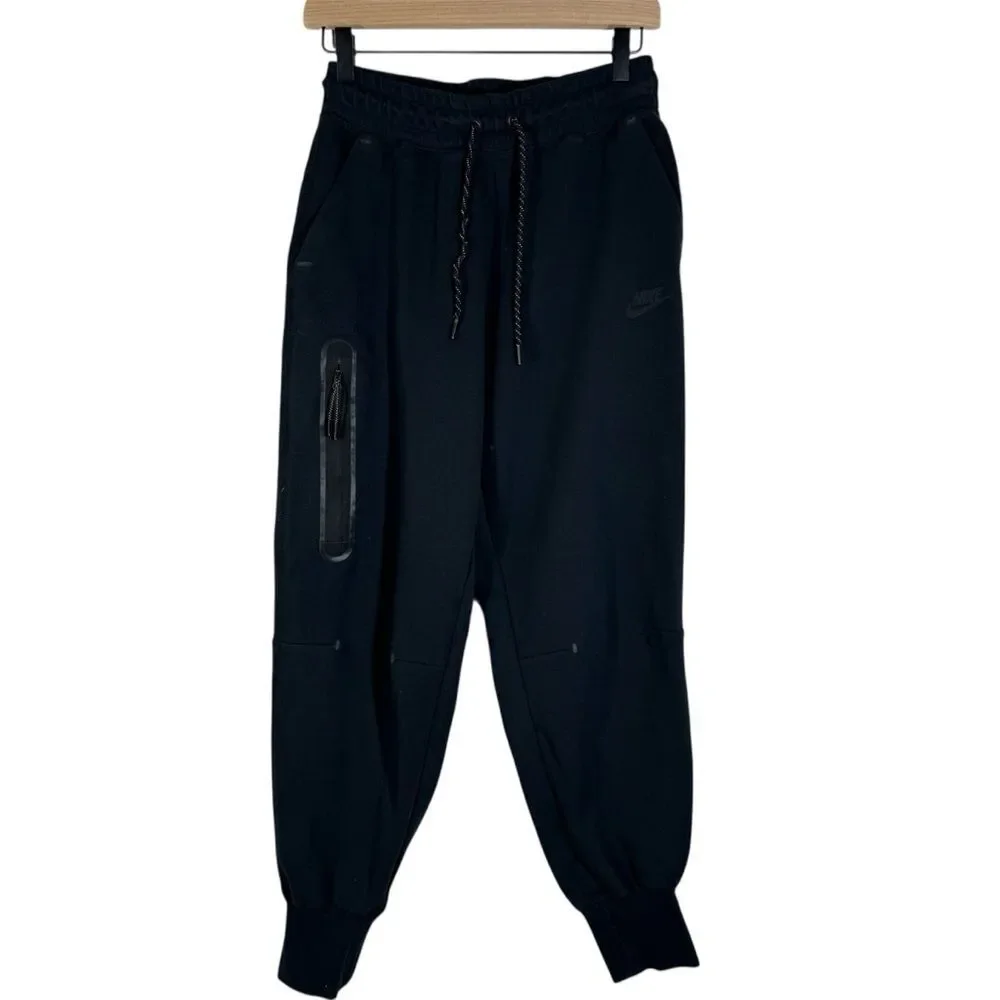 Nike Women’s Tech Fleece Jogger Sweat Pants Black Activewear Size Small CW4292
